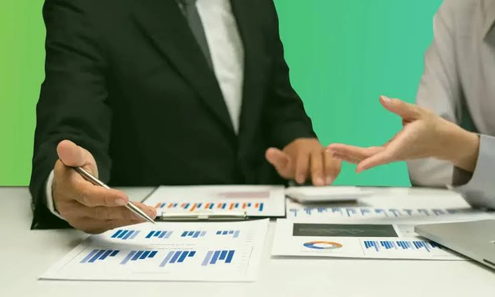 5 Contract Terms That Can Change A Small Business Cash Forecast